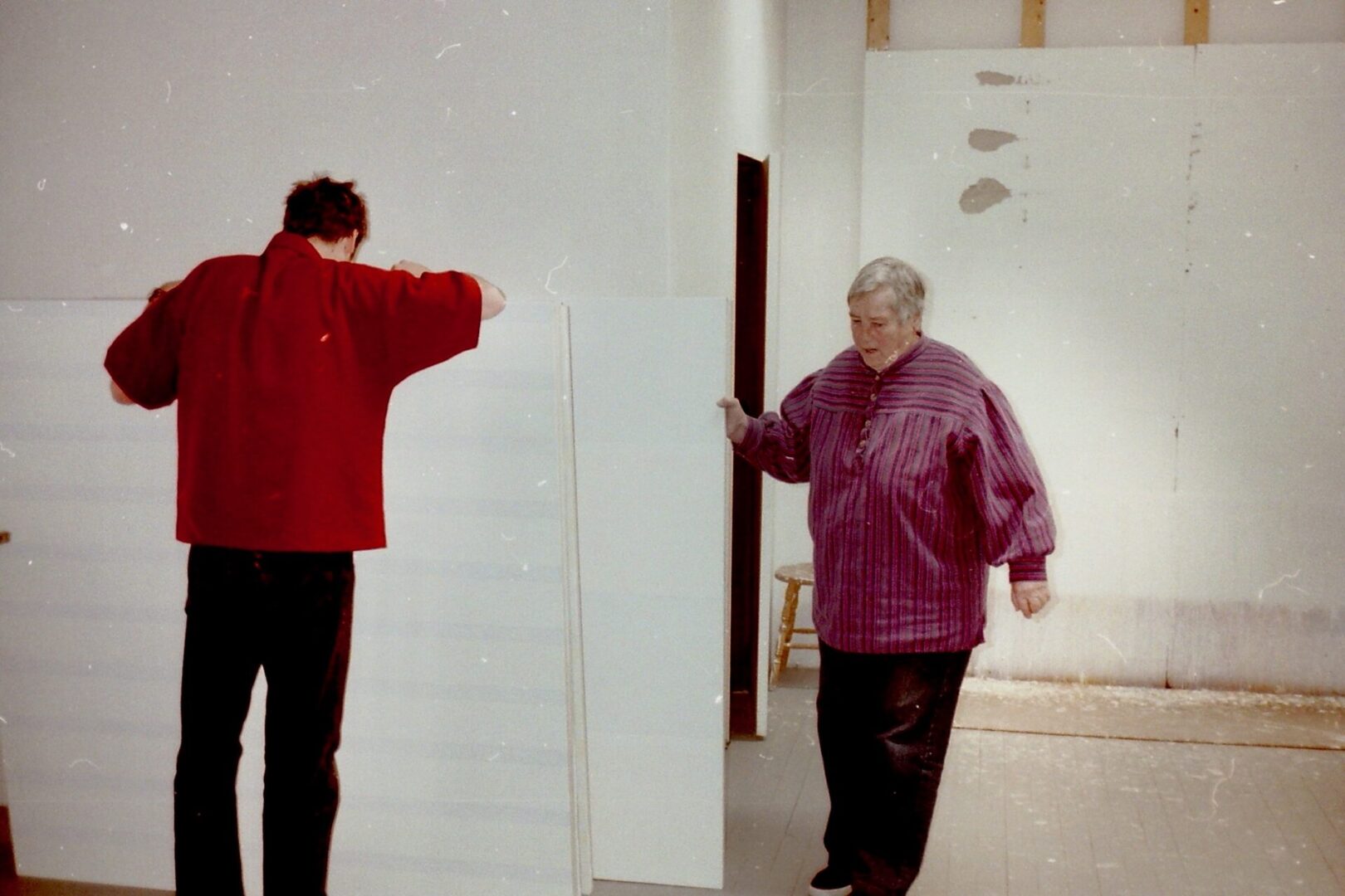 Agnes Martin and wes mills in martin's studio